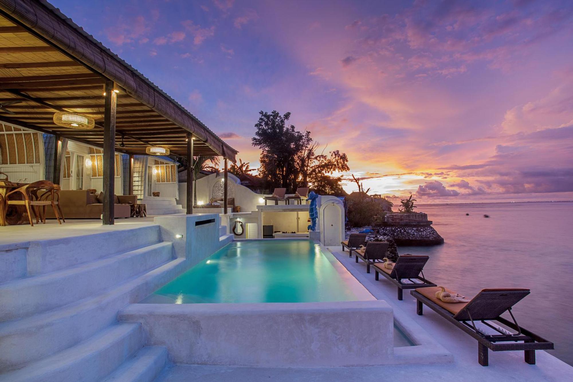 Aquavista Ceningan Hotel Lembongan Exterior photo